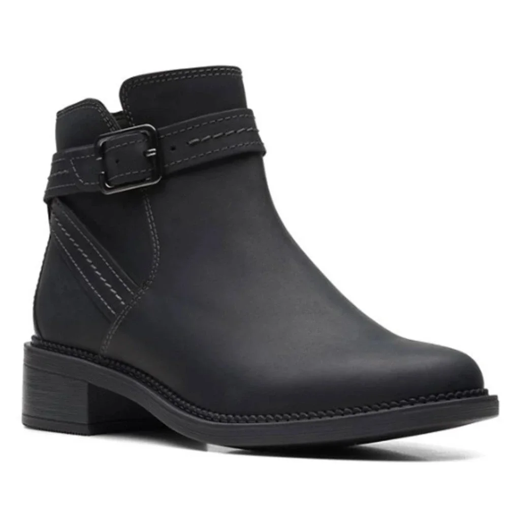 Clarks Black Leather Ankle Boots Buckle Strap‎ Zipper Women's Size 6.5 NEW